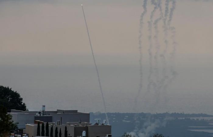 Live – Guerra in Medio Oriente: Hezbollah afferma di aver lanciato droni esplosivi sul quartier generale dell'esercito israeliano a Tel Aviv