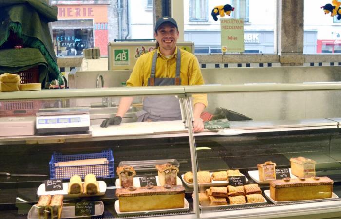 dolcetti e paté al mercato del mercoledì a Redon