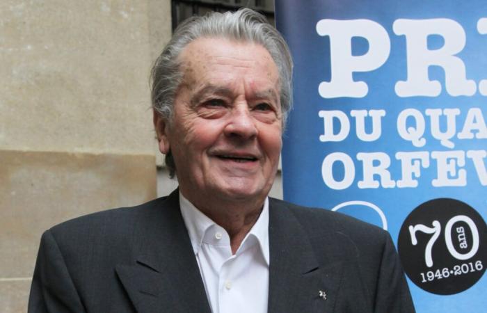 Alain Delon bisessuale? Queste testimonianze corroboranti vengono trasmesse per la prima volta