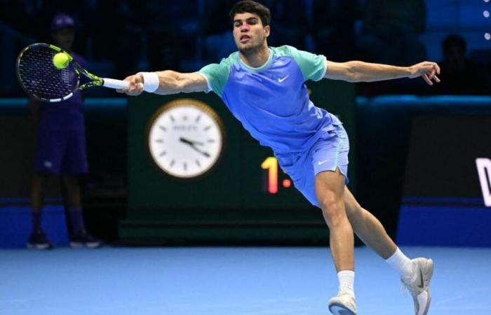 Atp Finals: Alcaraz batte Rublev 6-3 7-6