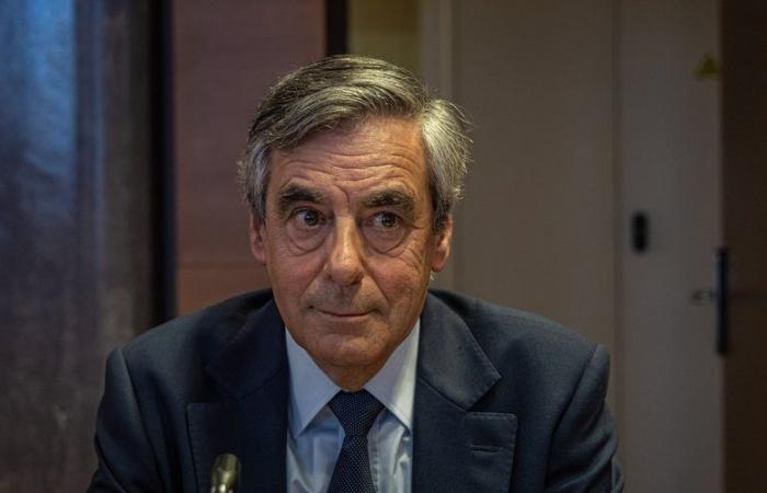 Affare Fillon: l’ex primo ministro propone di rimborsare quasi 700mila euro all’Assemblea nazionale