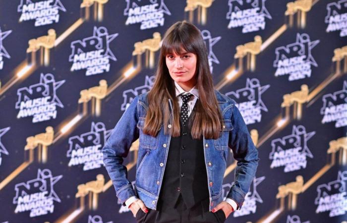 “Orribile”, Clara Luciani non pronta per fare l’allenatrice in “The Voice”