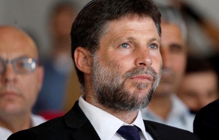 Chi è Bezalel Smotrich, il ministro di estrema destra al centro delle polemiche al gala “Israele è per sempre” organizzato a Parigi?