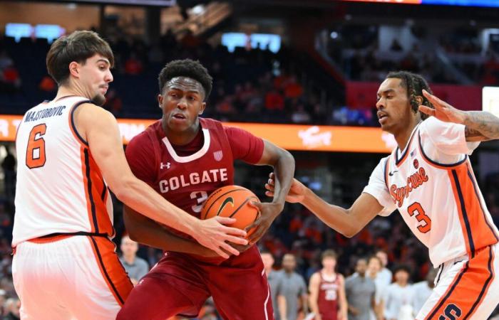 Syracuse supera Colgate dopo aver perso 13 punti di vantaggio