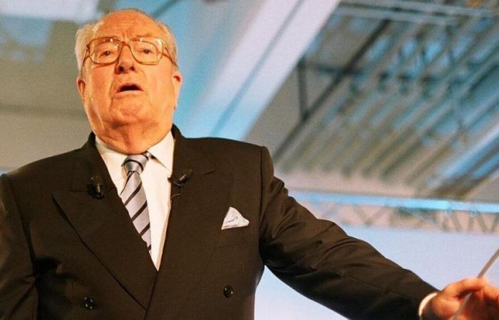 Jean-Marie Le Pen, il cui stato di salute è peggiorato, è ricoverato in ospedale