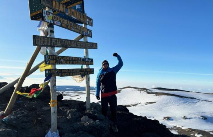 Il Blésois Terry Bauet in vetta al Kilimanjaro, solo con il diabete