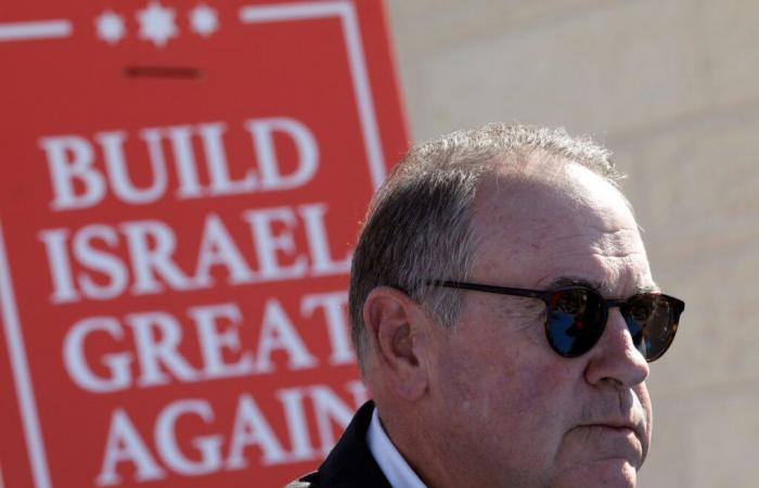 Chi è Mike Huckabee, l’inviato evangelico statunitense in Israele a favore degli insediamenti? | Notizie di politica