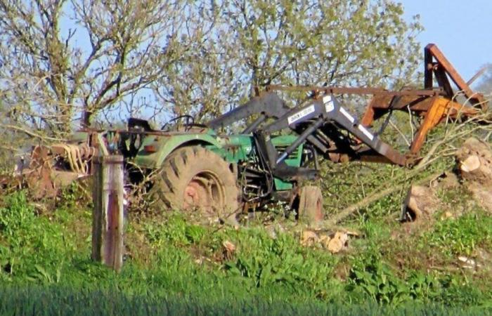 un uomo di 72 anni muore schiacciato dal suo trattore