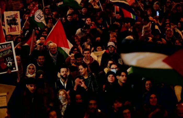 diverse migliaia di manifestanti si sono riuniti in opposizione ad un gala a sostegno di Israele