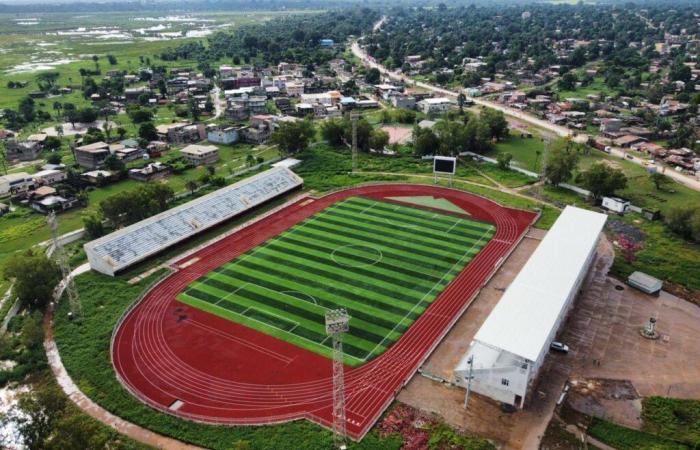 Inaugurazione degli stadi Aline Sitoé Diatta, Ely Manel Fall e Lamine Guèye (Foto)