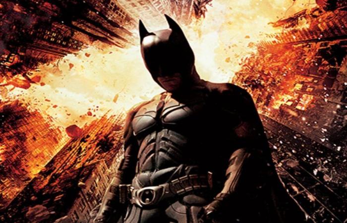 Questa sequenza di Batman The Dark Knight di Nolan è ridicola, è divertente quando fai un passo indietro