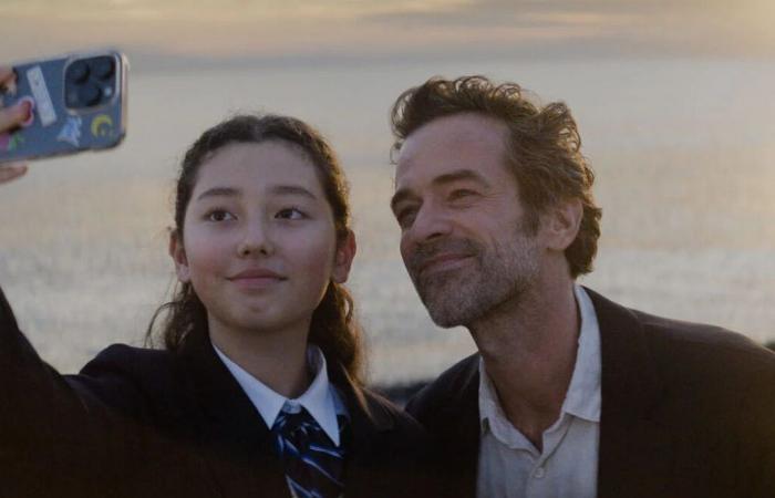 Romain Duris va a cercare la figlia in Giappone, una dolorosa “parte mancante”