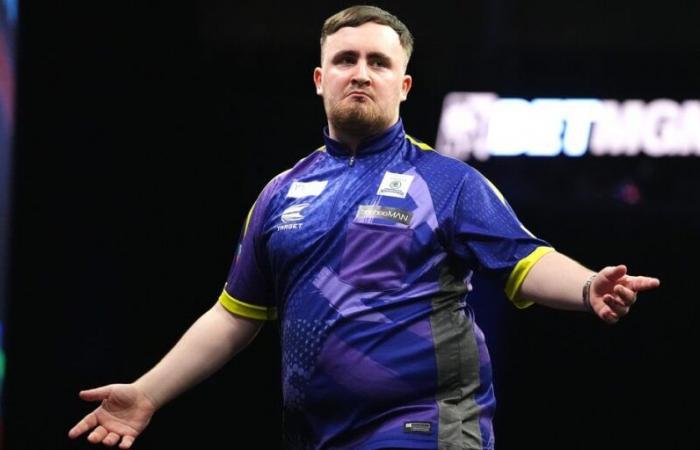 Luke Littler colto di sorpresa al Grand Slam of Darts mentre sognava di raggiungere la finale