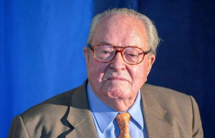 Jean-Marie Le Pen, 96 anni, è ricoverato in ospedale dall'inizio della settimana per “analisi”