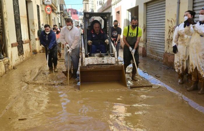 “Il pericolo è estremo”, la costa vicino a Valencia in Spagna ha messo in allerta rossa per piogge torrenziali