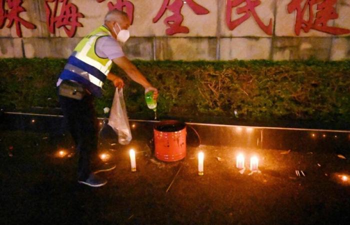 35 morti in un attacco con auto: la Cina rimuove fiori in omaggio alle vittime