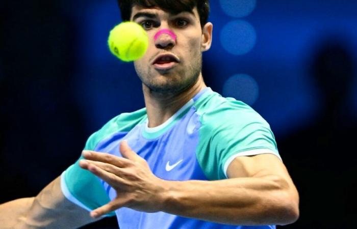 Tennis: Alcaraz batte Rublev e riparte al Masters