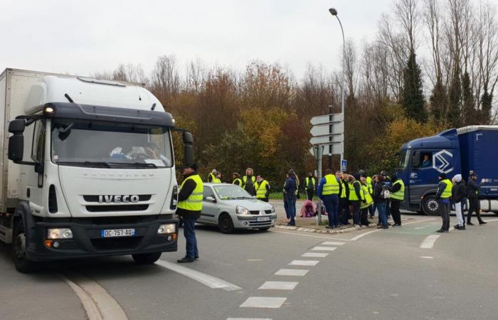 I “gilet gialli” torneranno nelle rotatorie questo fine settimana, almeno “per riunirsi”?