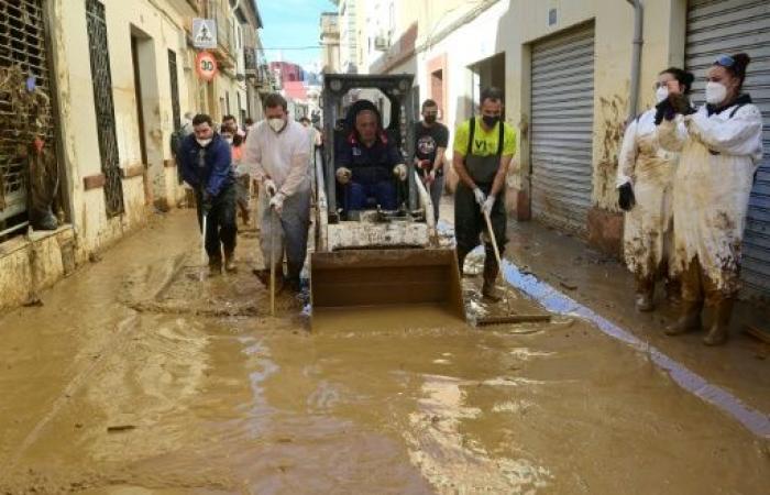 la costa vicino a Valencia è in allerta rossa, due settimane dopo le inondazioni mortali