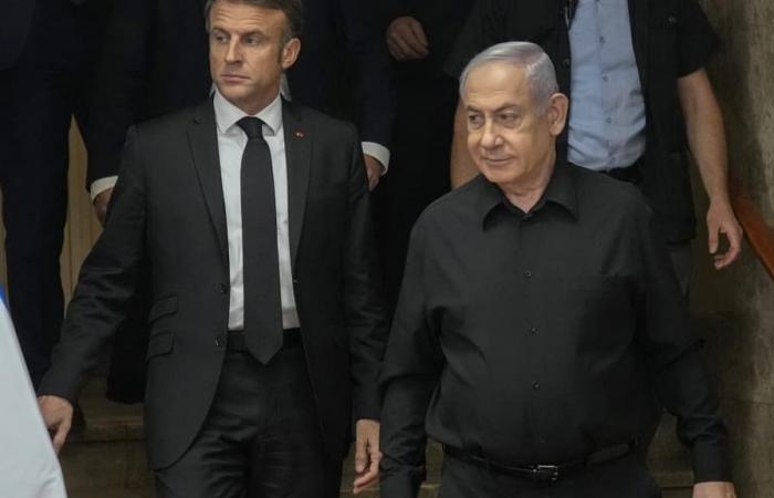 Emmanuel Macron ha chiamato Benjamin Netanyahu prima dell'inizio della partita