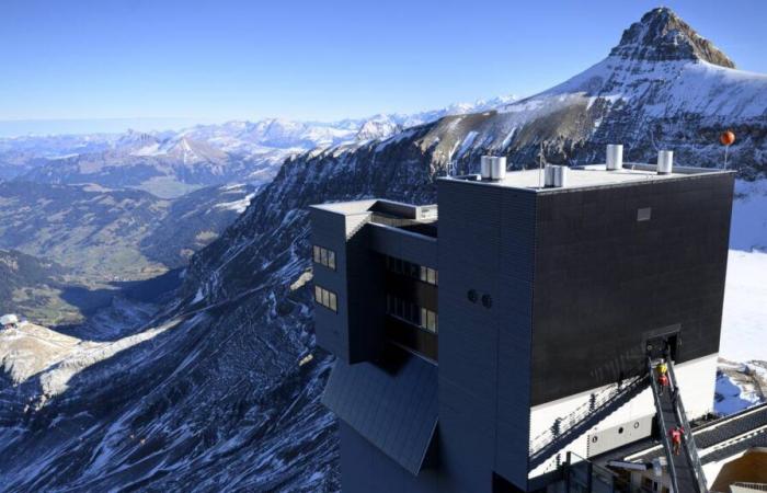 Al Glacier 3000, Mario Botta inaugura la “Torre Eiffel dei Vaudois” con il suo nuovo ristorante