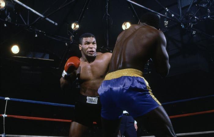 Mike Tyson torna alla boxe professionistica 19 anni dopo il suo ultimo incontro. Ci sono preoccupazioni neurologiche per il 58enne