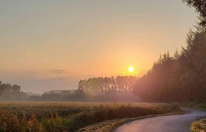 80 anni della “Francia occidentale”. I portini sono anche fotografi dell'alba