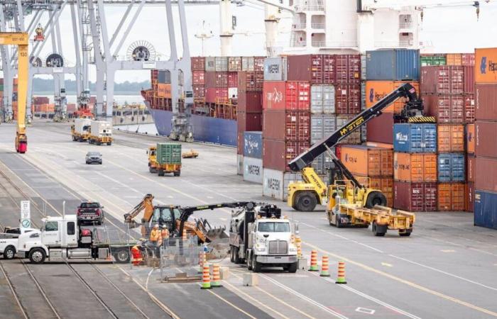 Blocco al porto di Montreal: ripresa delle operazioni obbligatoria da sabato mattina