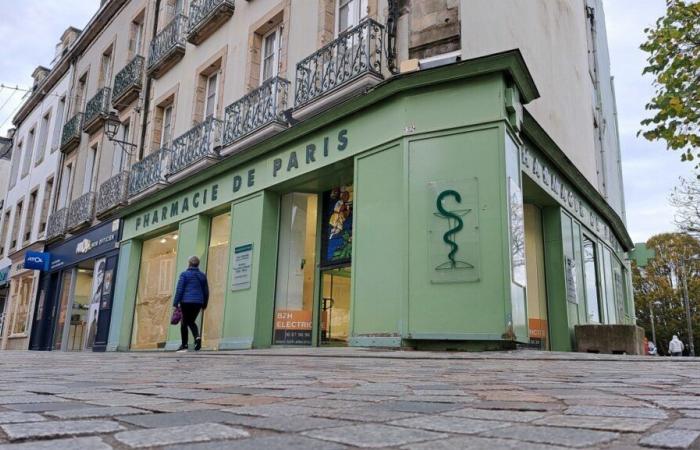 Che affari si apriranno nell'antica farmacia parigina nel centro di Quimper?