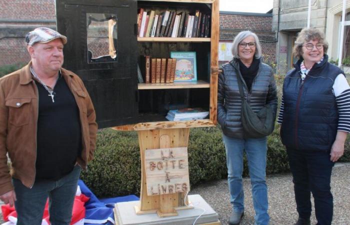 Inaugurata a Lourches la prima scatola di libri