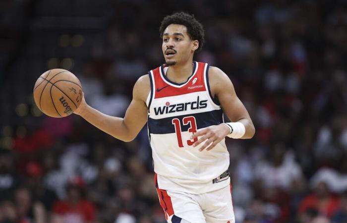 I fan dell'NBA reagiscono all'esplosione del gol di Jordan Poole nella partita Wizards-Spurs