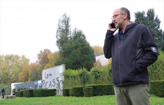 Falso allarme bomba e presa di ostaggi: evacuato questa mattina il liceo Picasso di Avion