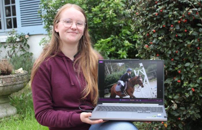 a 16 anni consegue il diploma di maturità e crea la sua compagnia di fotografia equestre