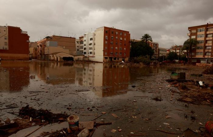 Inondazioni in Spagna | Fine dell’allerta rossa dopo forti piogge, nessuna nuova vittima