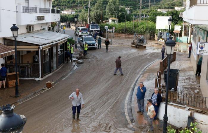 DANA, a Malaga: straripamento del fiume Benamargosa