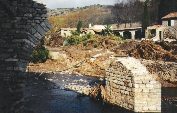 25 anni dopo l'alluvione mortale del novembre 1999: nelle Corbières, “l'acqua impetuosa ha fatto esplodere il muro a monte e ha attraversato la cantina della cooperativa”