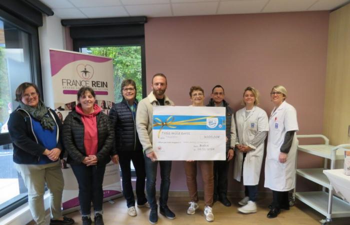 Super U fa una donazione di 3.000 euro all'associazione France Rein