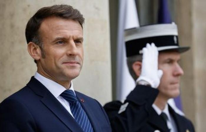 “Non cederemo all’antisemitismo”, dice Emmanuel Macron prima della partita