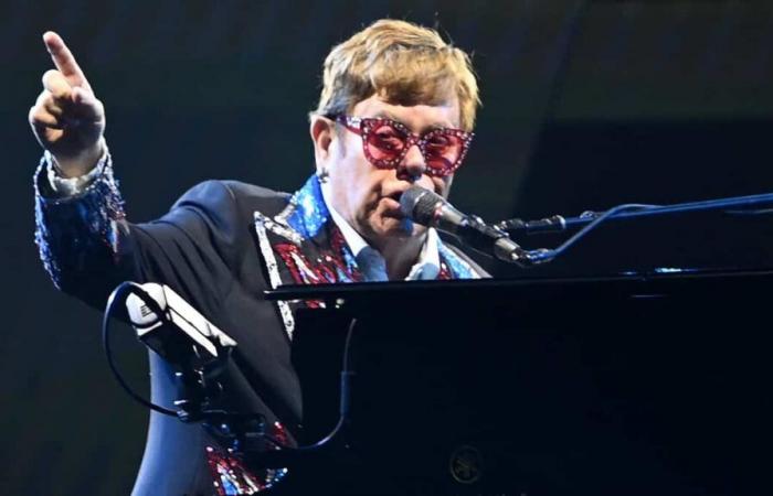 Scopri la rigorosa dieta per diabetici di Elton John