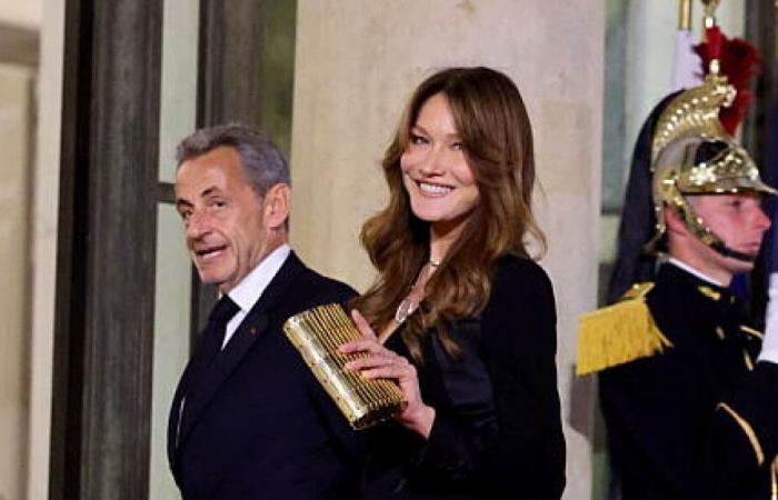 Carla Bruni e Nicolas Sarkozy, innamorati come il primo giorno al Gala Force Femmes