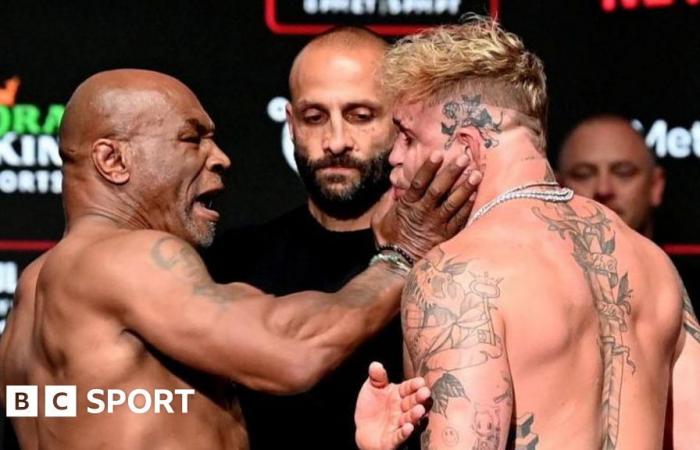 Mike Tyson vs Jake Paul: Tyson schiaffeggia Paul durante lo scontro finale al momento del peso