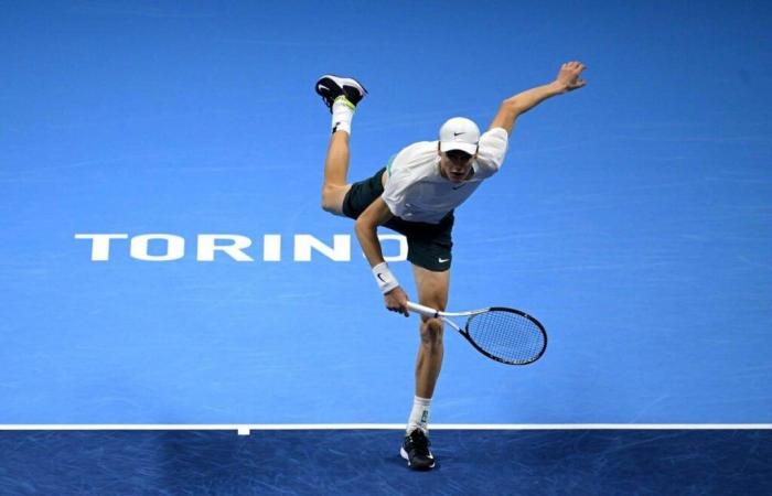 Qualificazione alle ATP Tour Finals: Jannik Sinner arriva in semifinale, Carlos Alcaraz lotta per il passaggio