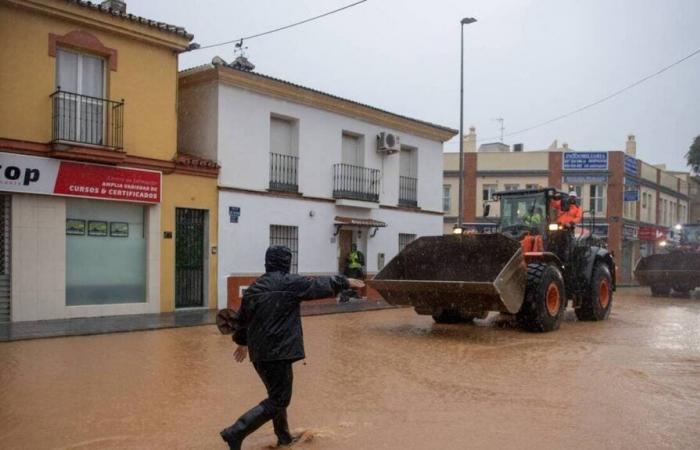 strade sott'acqua nelle regioni di Malaga e Valencia