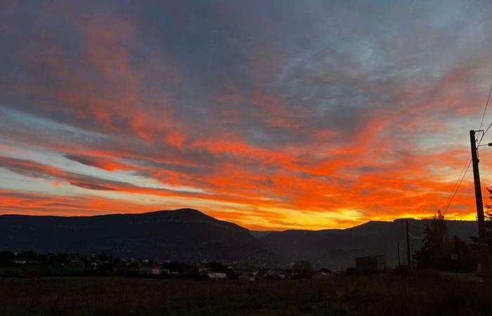 Meteo: questo giovedì mattina si è verificato in Aveyron il fenomeno del “cielo di fuoco”, come spiegarlo?