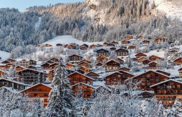 A 2 ore da Lione, questo villaggio dell'Alta Savoia è una delle stazioni sciistiche più belle della Francia