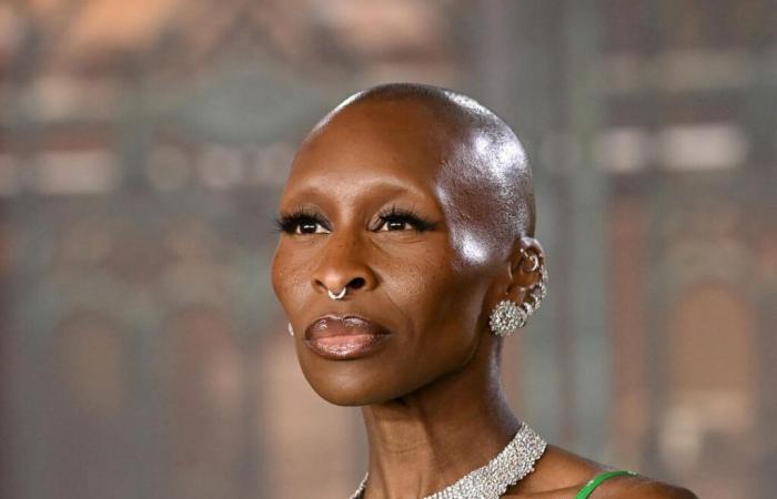 L'abito da illusione ottica “malvagio” sul tappeto rosso di Cynthia Erivo deve essere visto per essere creduto