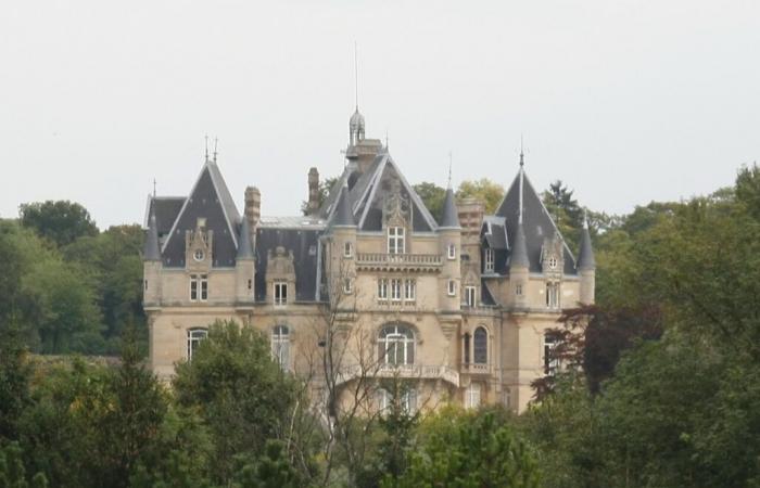 La nuova serie TF1 girata in questo castello della Val-d'Oise