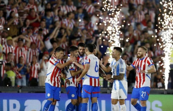 Argentina sorpresa dal Paraguay ma ancora leader