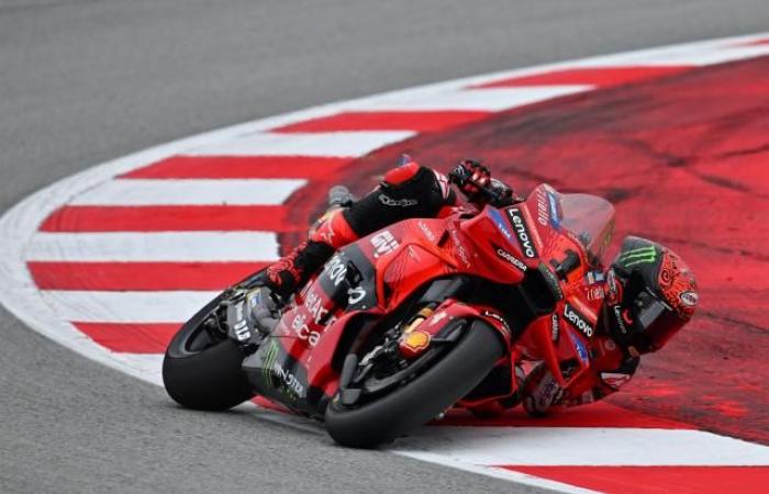 Francesco Bagnaia realizza il miglior tempo nei test del GP di Barcellona, ​​Martin e Zarco nella Q2