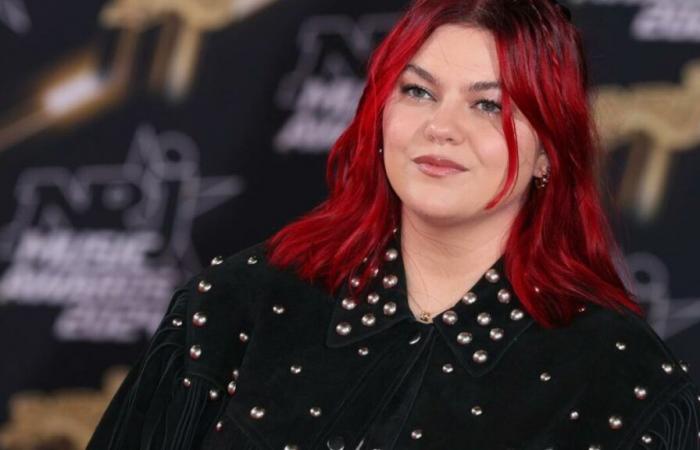 Louane rivela la sua sorprendente somiglianza con sua figlia